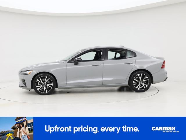 Photo of 2025 Gray Volvo S60