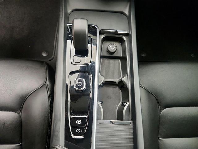 Photo of 2025 Gray Volvo S60