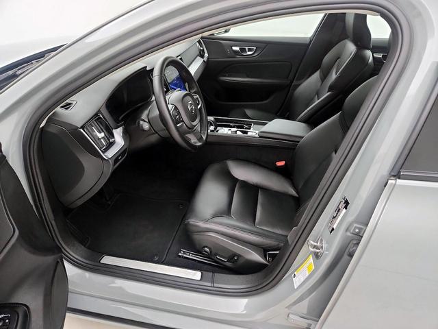 Photo of 2025 Gray Volvo S60