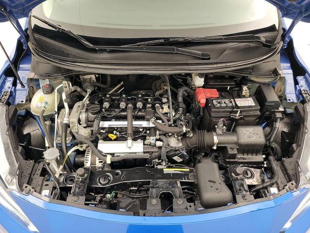 Photo of 2022 Blue Nissan Versa