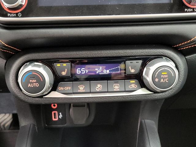 Photo of 2022 Blue Nissan Versa