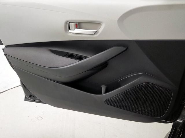 Photo of 2020 Black Toyota Corolla