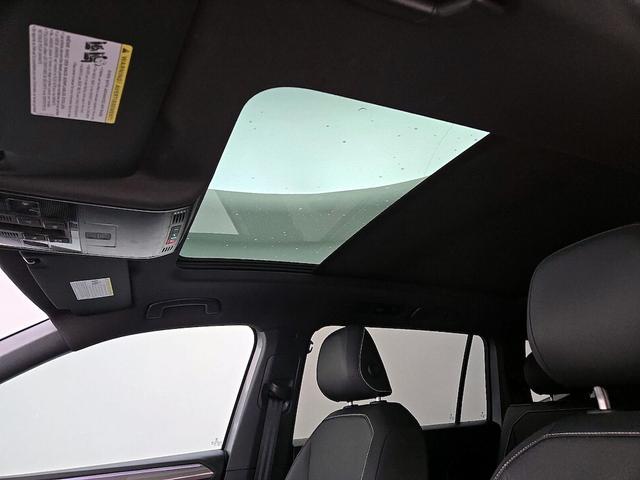 Photo of 2023 Silver Volkswagen Tiguan