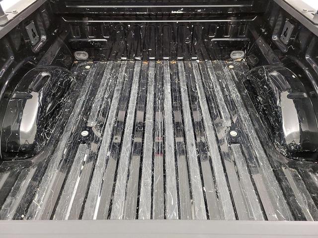 Photo of 2021 Black Ford F-150