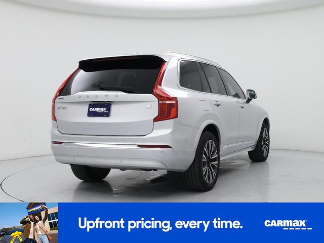 Photo of 2022 Silver Volvo XC90 Recharge Plug-In Hybrid