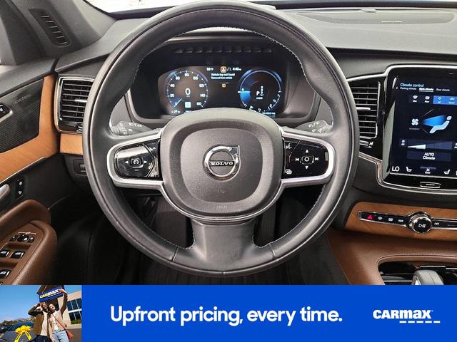 Photo of 2022 Silver Volvo XC90 Recharge Plug-In Hybrid