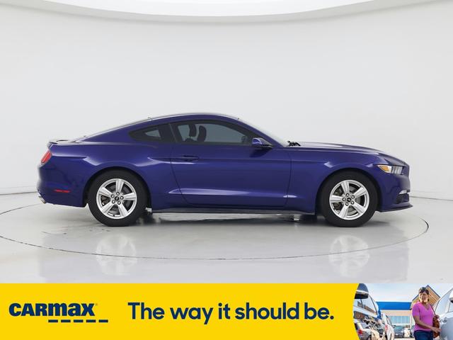Photo of 2015 Blue Ford Mustang