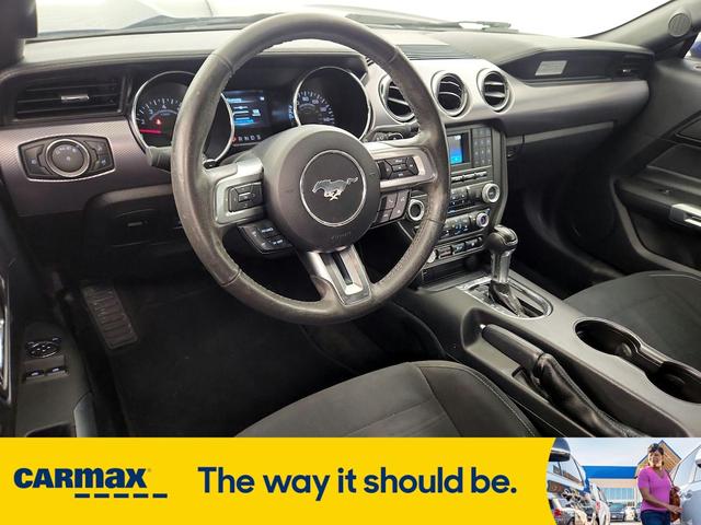 Photo of 2015 Blue Ford Mustang