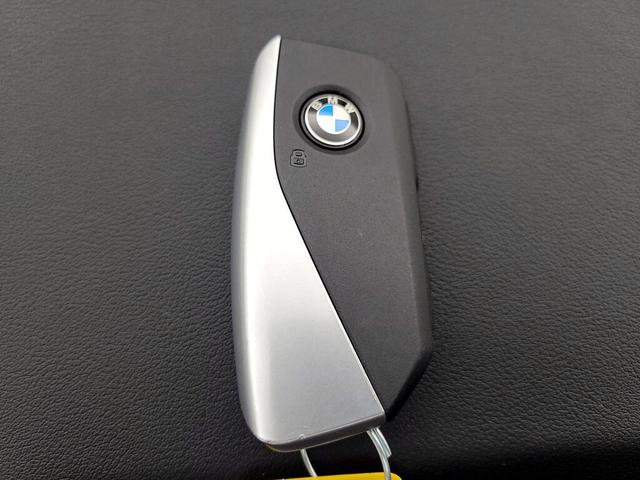 Photo of 2025 White BMW X1