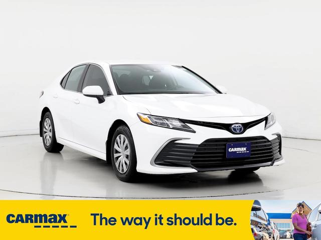 2022 Toyota Camry Hybrid