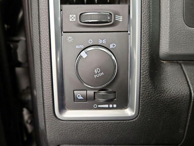 Photo of 2018 Gray RAM 3500