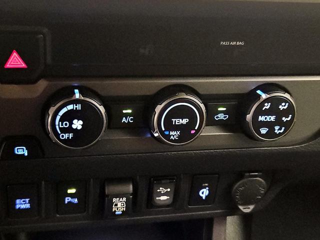 Photo of 2019 Red Toyota Tacoma
