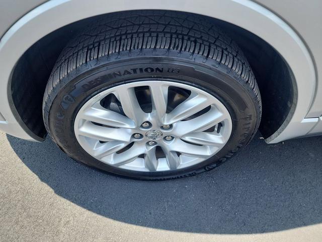 Photo of 2019 Galaxy Silver Metallic Buick Envision