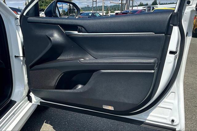 Photo of 2024 Wind Chill Pearl Toyota Camry
