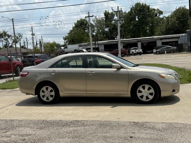 Photo of 2007 Gold Mist Metallic Toyota Camry