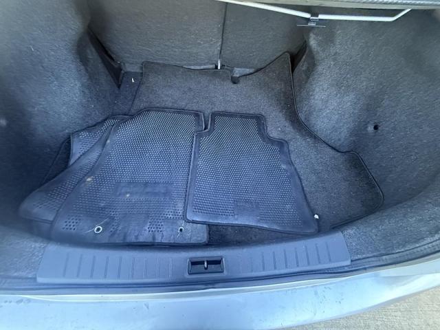 Photo of 2015 Brilliant Silver Nissan Sentra