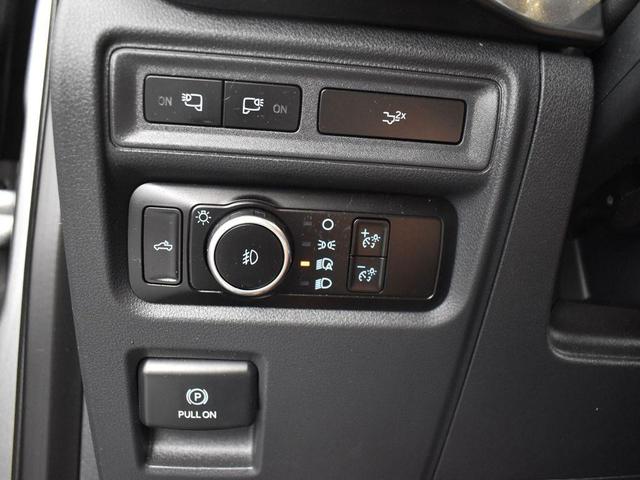 Photo of 2023 Silver Metallic Ford F-150