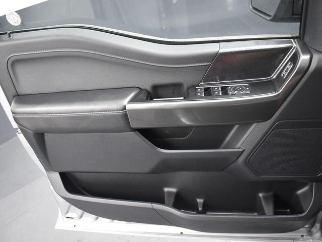 Photo of 2023 Silver Metallic Ford F-150