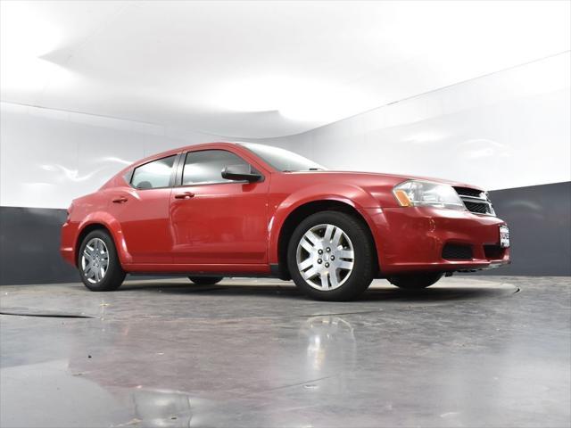 Photo of 2014 Redline 2 Coat Pearl Dodge Avenger