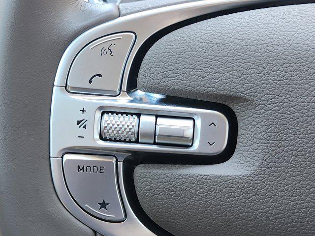 Photo of 2023 Vik Black Genesis GV80