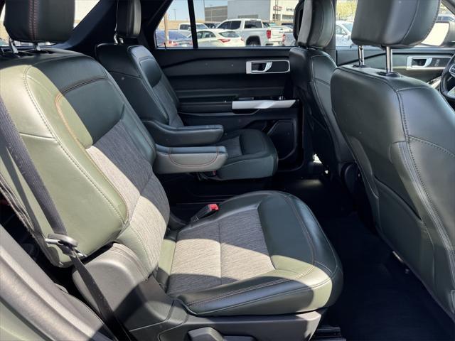 Photo of 2022 Gold Ford Explorer