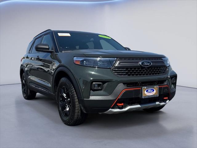 Photo of 2022 Gold Ford Explorer