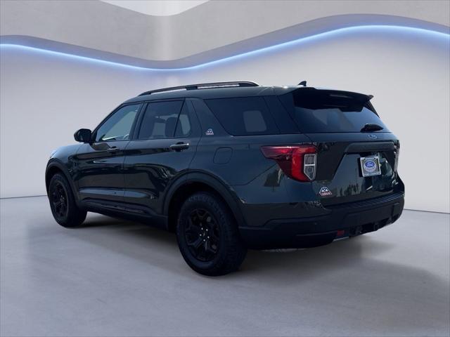 Photo of 2022 Gold Ford Explorer