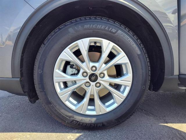 Photo of 2023 Carbonized Gray Metallic Ford Escape