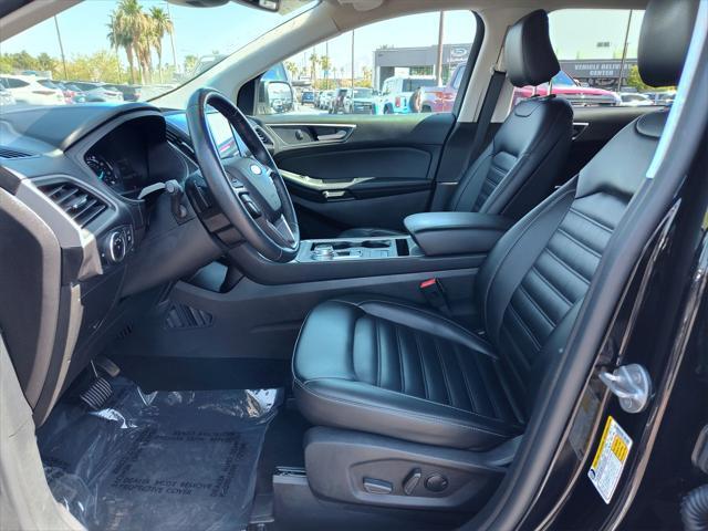 Photo of 2023 Agate Black Metallic Ford Edge