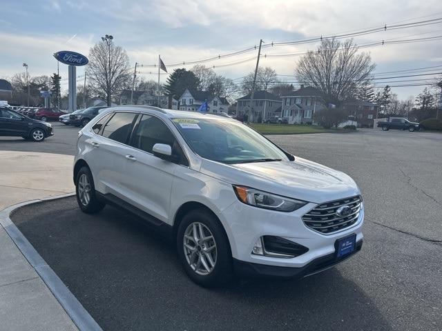 Photo of 2022 OXFORD WHITE Ford Edge