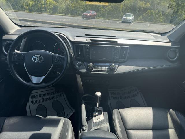 Photo of 2018 Magnetic Gray Metallic Toyota RAV4