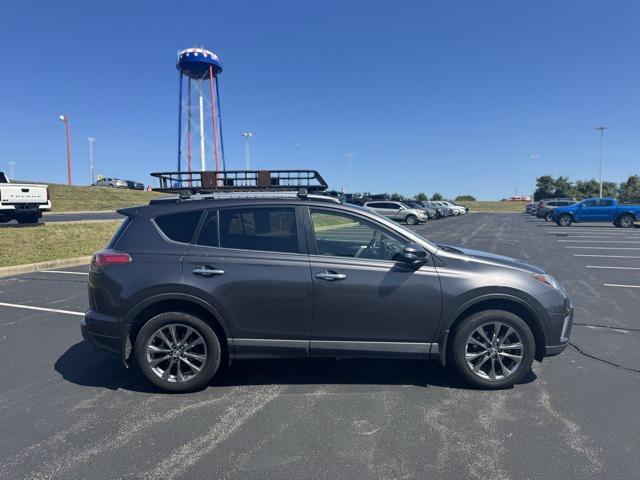 Photo of 2018 Magnetic Gray Metallic Toyota RAV4