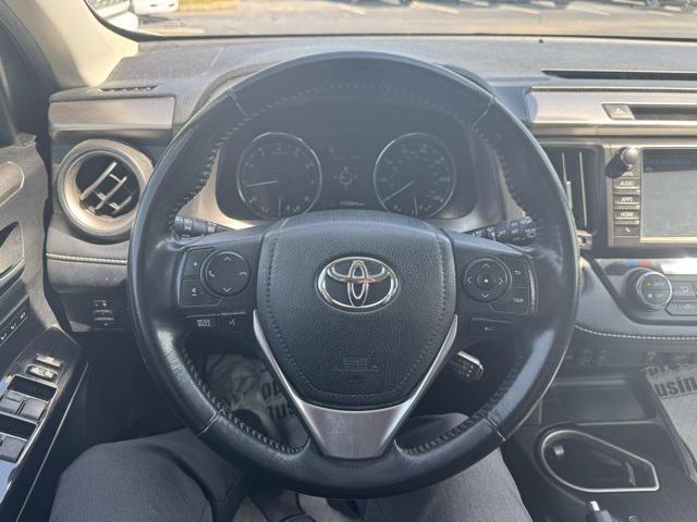 Photo of 2018 Magnetic Gray Metallic Toyota RAV4
