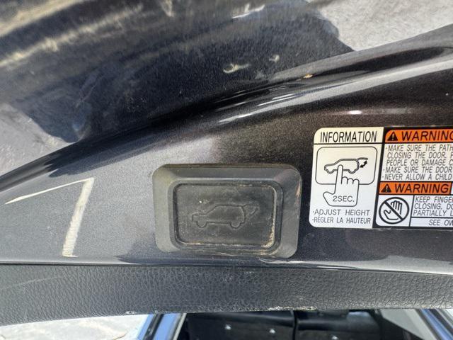 Photo of 2018 Magnetic Gray Metallic Toyota RAV4
