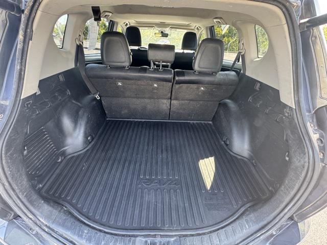 Photo of 2018 Magnetic Gray Metallic Toyota RAV4