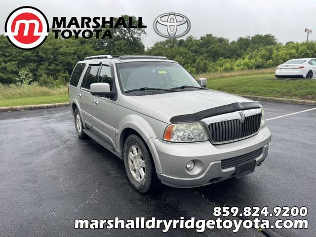 2003 Lincoln Navigator
