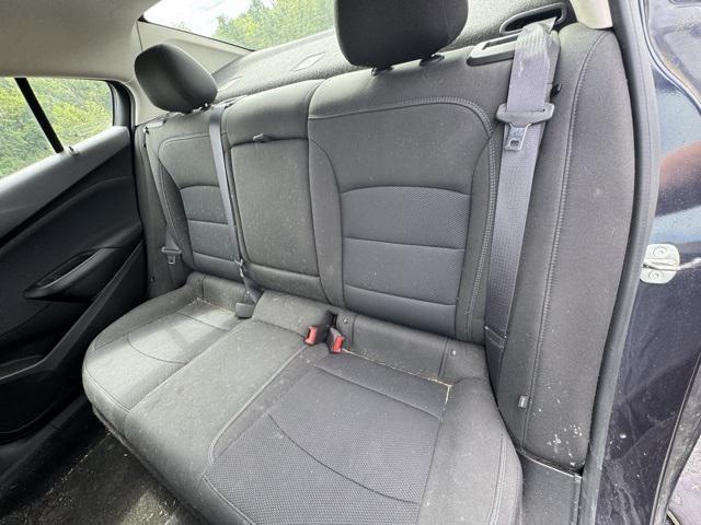 Photo of 2016 Blue Ray Metallic Chevrolet Cruze