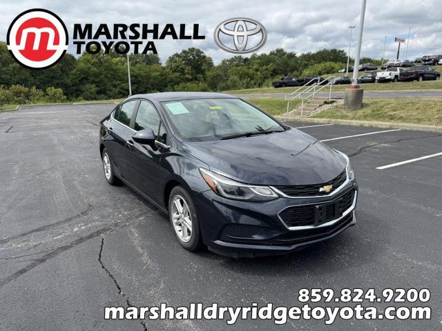 Photo of 2016 Blue Ray Metallic Chevrolet Cruze
