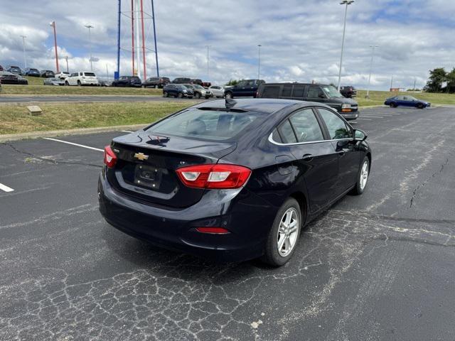 Photo of 2016 Blue Ray Metallic Chevrolet Cruze