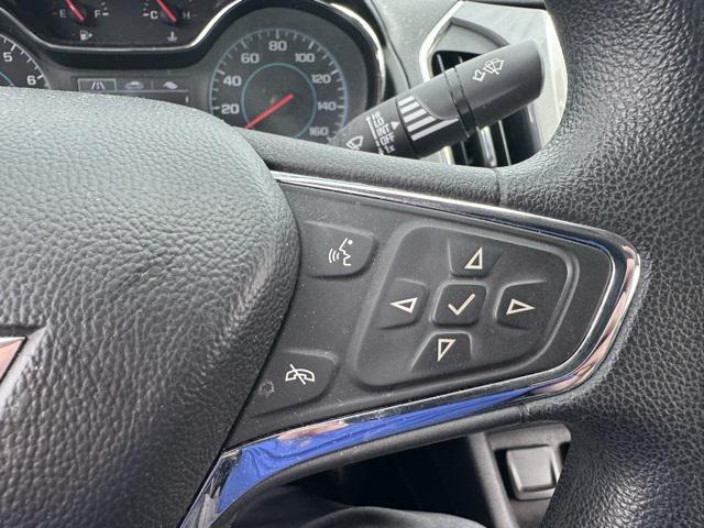 Photo of 2016 Blue Ray Metallic Chevrolet Cruze