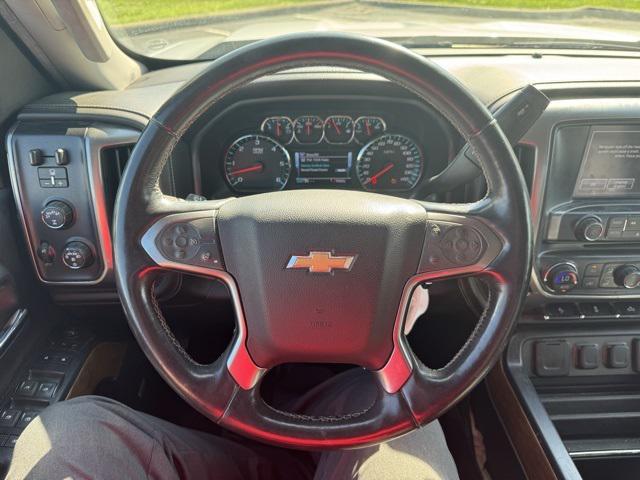 Photo of 2017 Silver Ice Metallic Chevrolet Silverado 1500