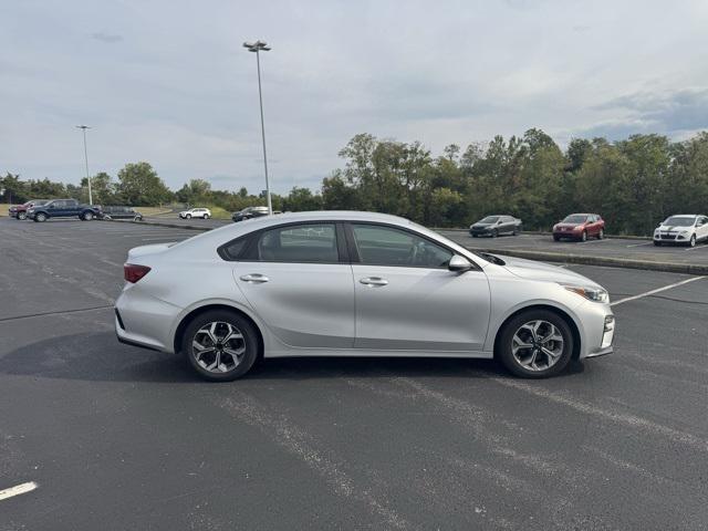 Photo of 2019 Silky Silver Kia Forte