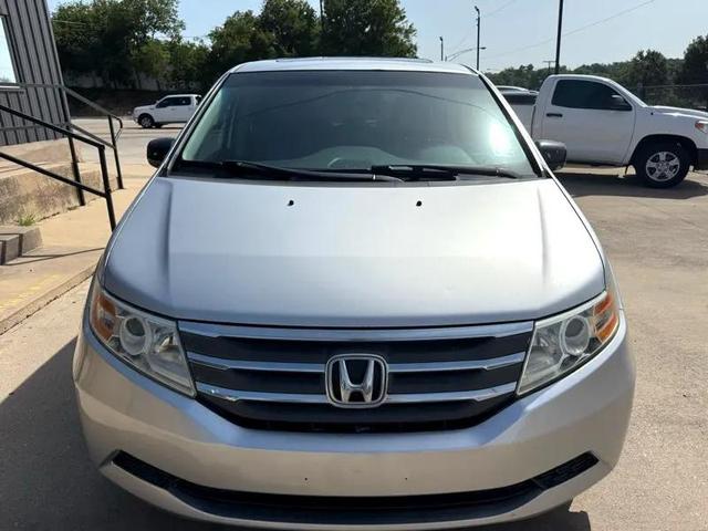 Photo of 2012 Silver Honda Odyssey