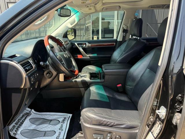 Photo of 2013 Black Lexus GX 460