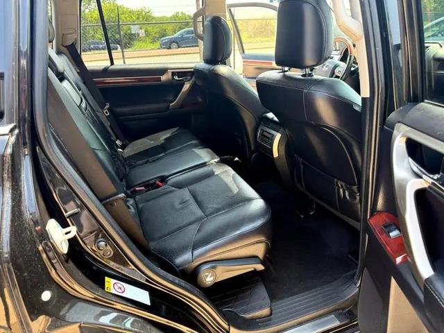 Photo of 2013 Black Lexus GX 460