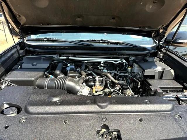 Photo of 2013 Black Lexus GX 460