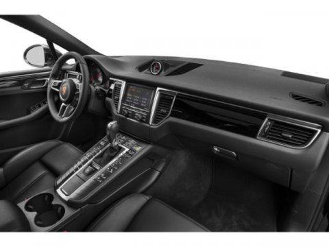 Photo of 2015 Agate Gray Metallic Porsche Macan