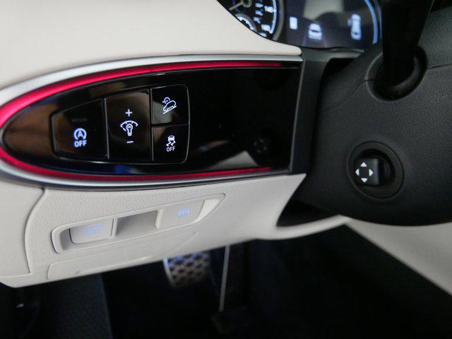 Photo of 2023 Brunswick Green Genesis GV70