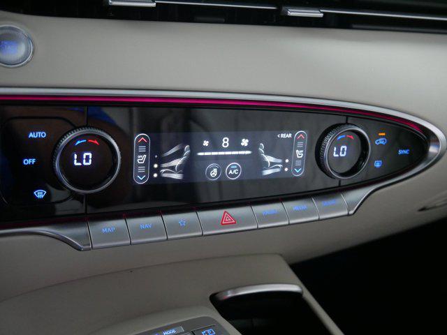 Photo of 2023 Brunswick Green Genesis GV70