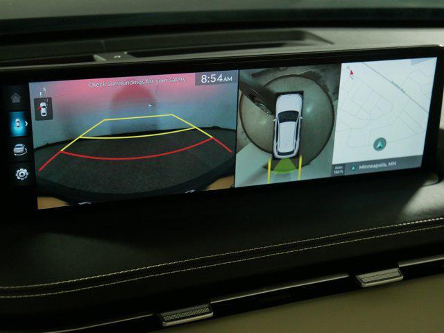 Photo of 2023 Brunswick Green Genesis GV70